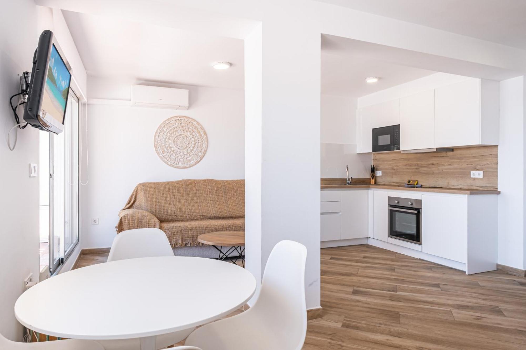 Penthouse El Pato 872 Levante